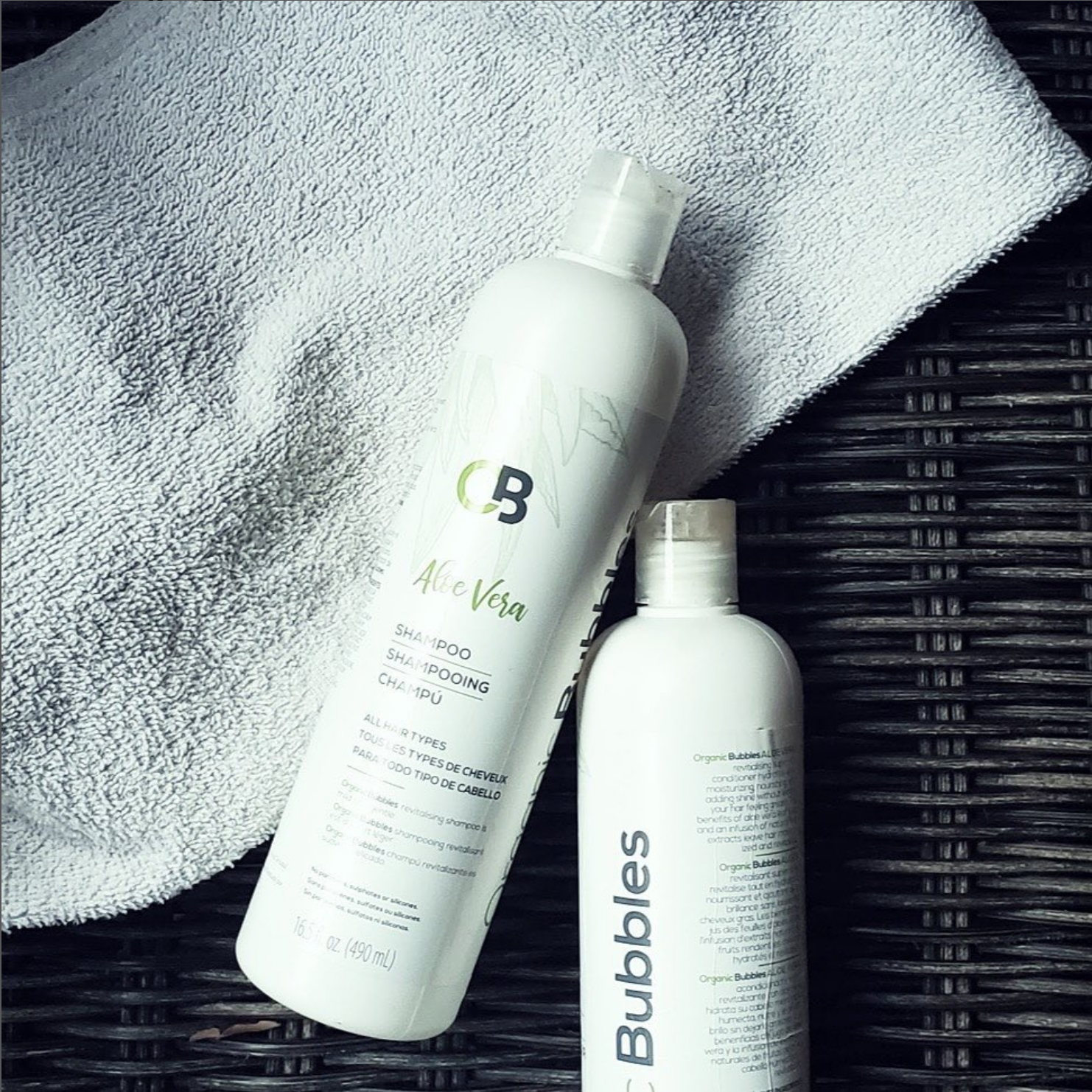 Organic Bubbles Aloe Vera Shampoo - Plant Based Formula - Paraben free